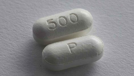Advantages and disadvantages of psychotropic drugs.